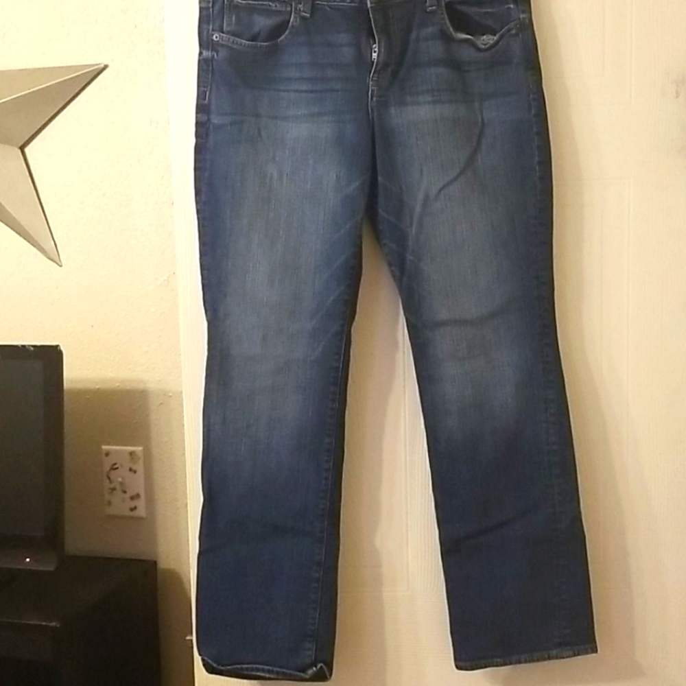 Women's jeans